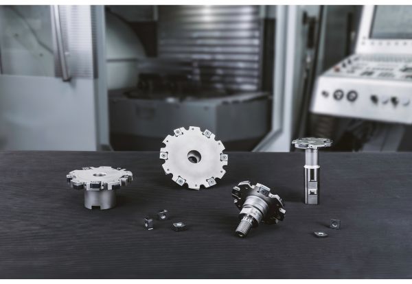 MaxiMill Slot-group 600x414 The MaxiMill - Slot-SNHX is available in three carrier variants to offer the most universal connection on the market.